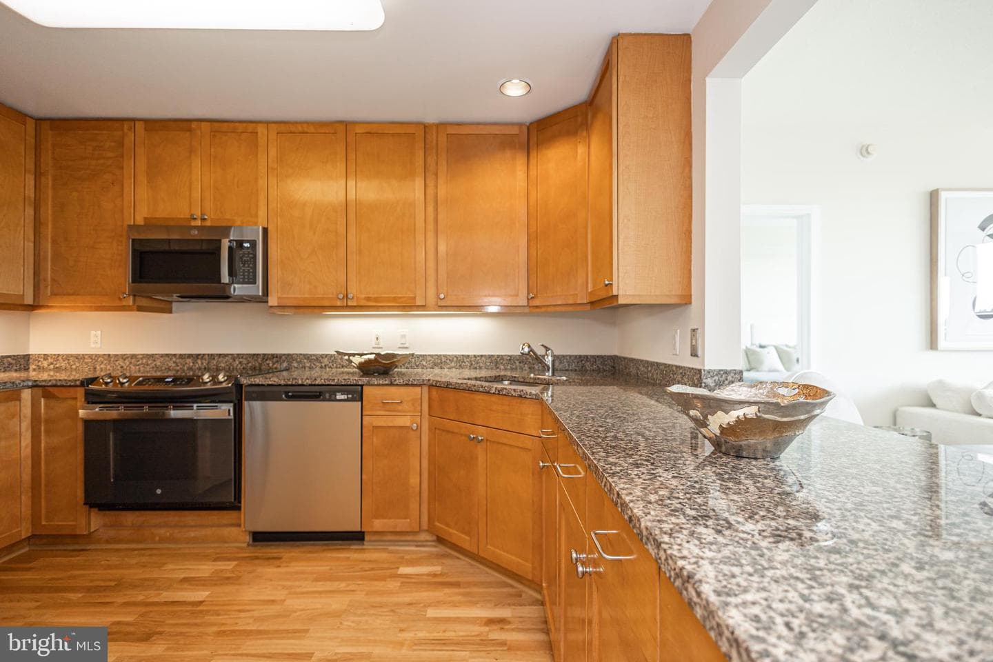 717 S Chris Columbus Boulevard #804 photo 15