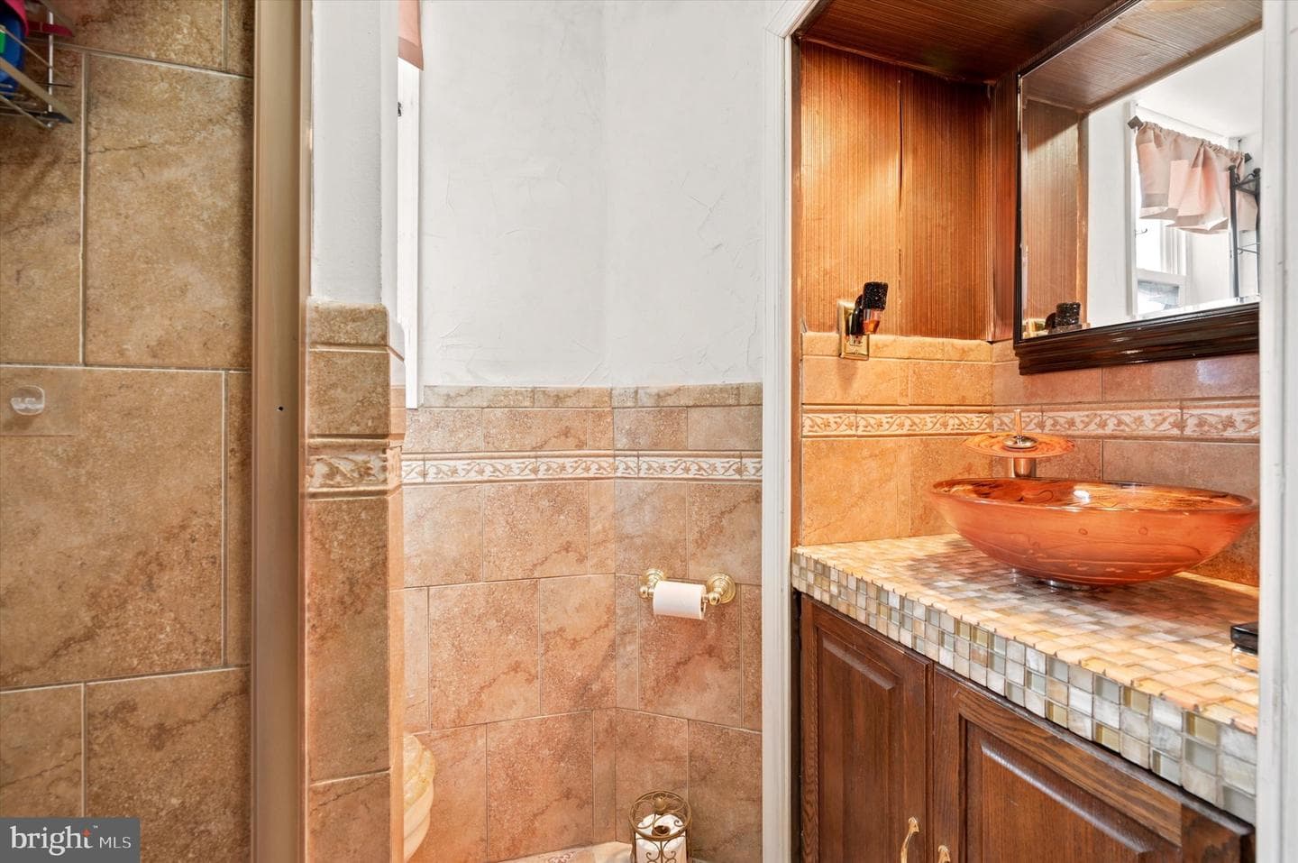 232 S Cecil Street photo 11