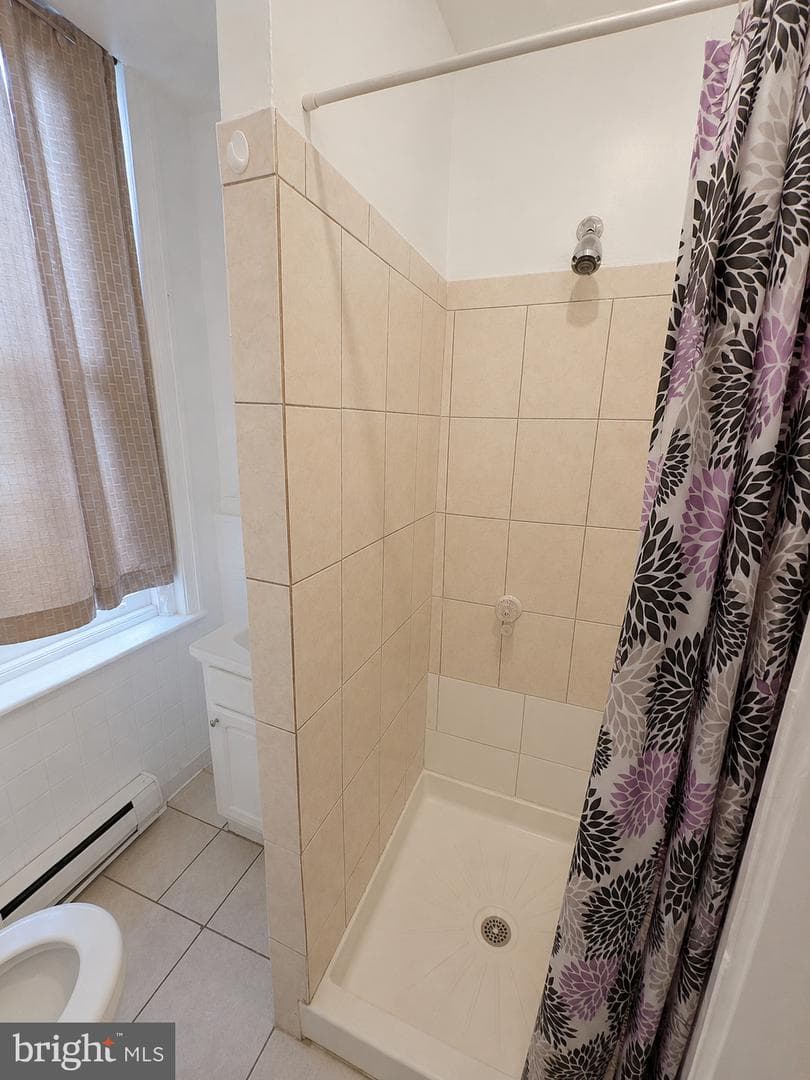 3910 N Marshall Street photo 12