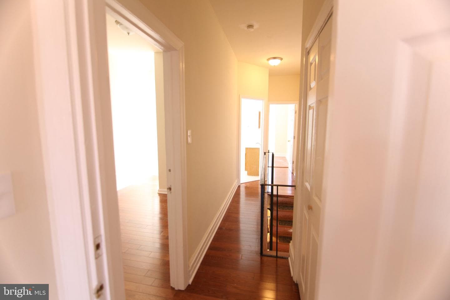 1530 W Fontain Street photo 10