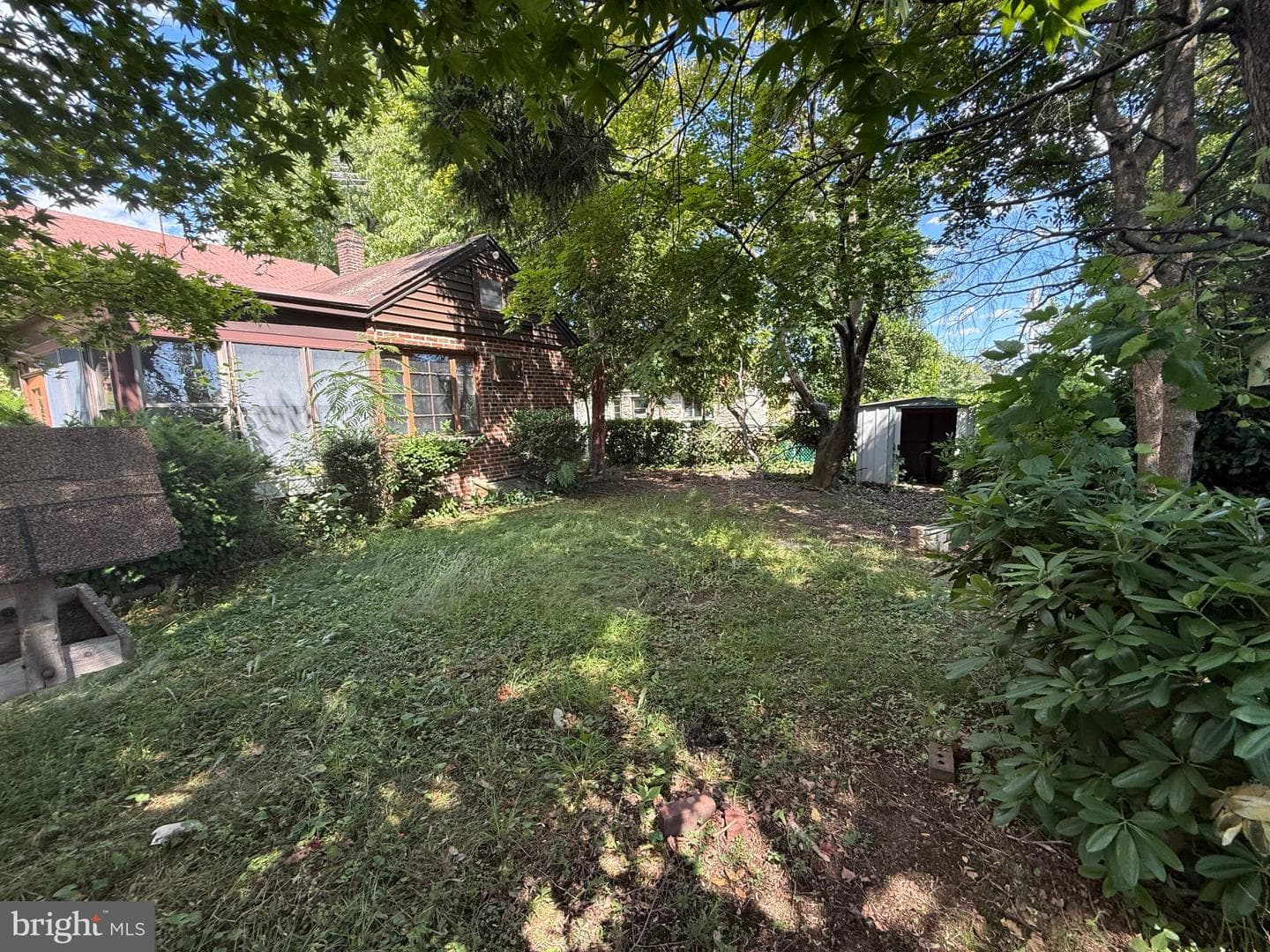 836 Strahle Street photo 14