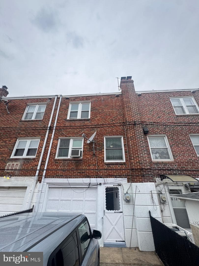 8121 Terry Street photo 24