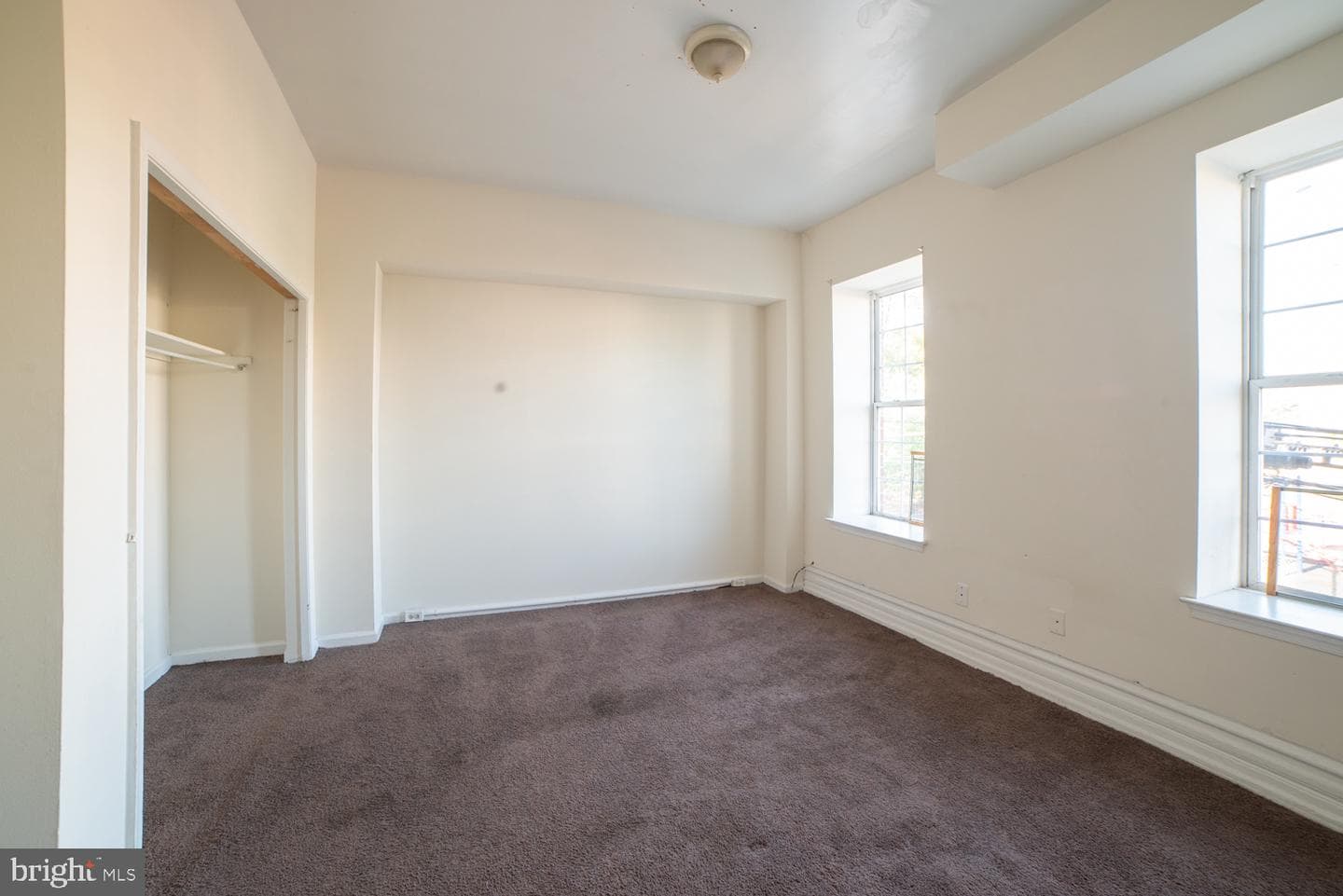 1850 N 16th Street photo 9