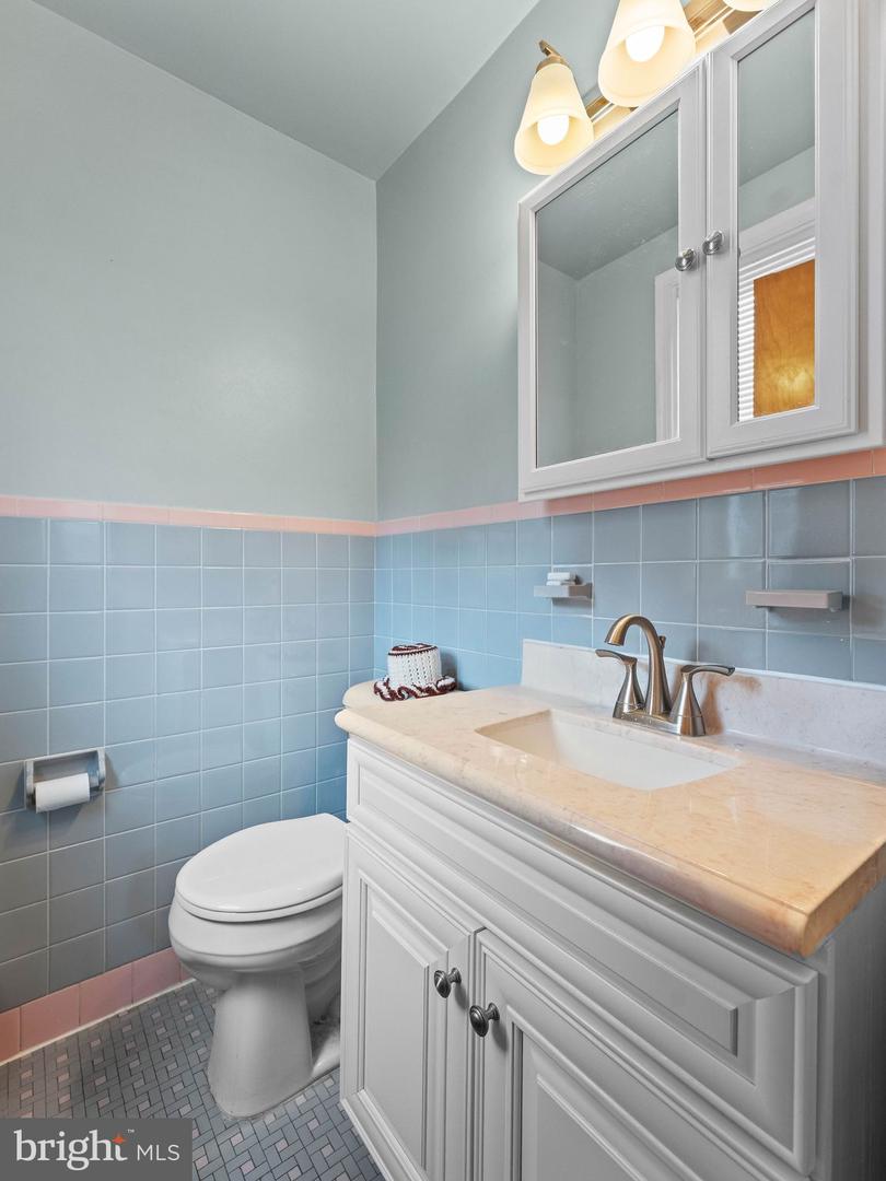 1101 Creswood Road photo 13
