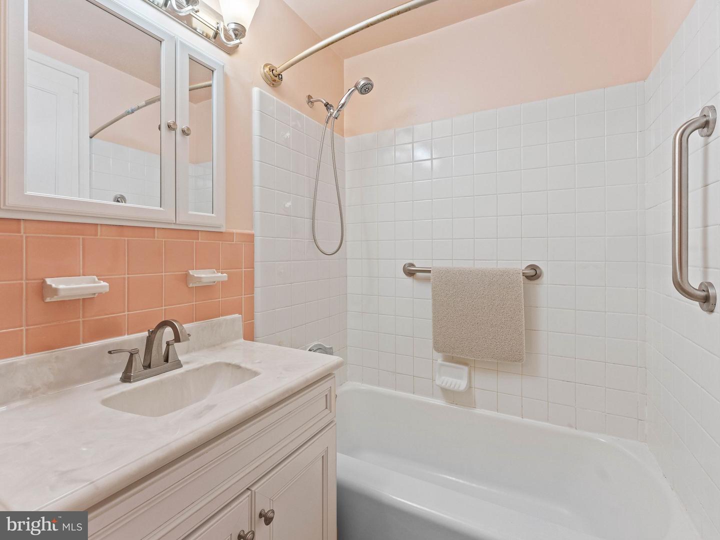 1101 Creswood Road photo 17