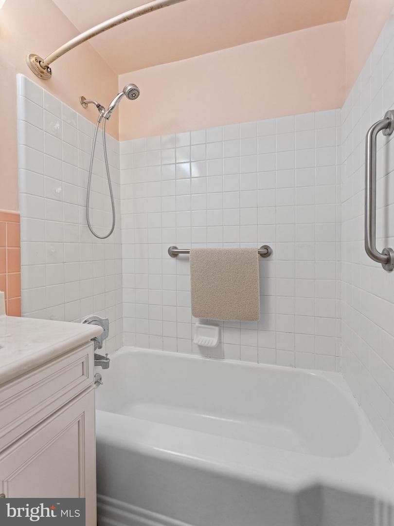 1101 Creswood Road photo 18