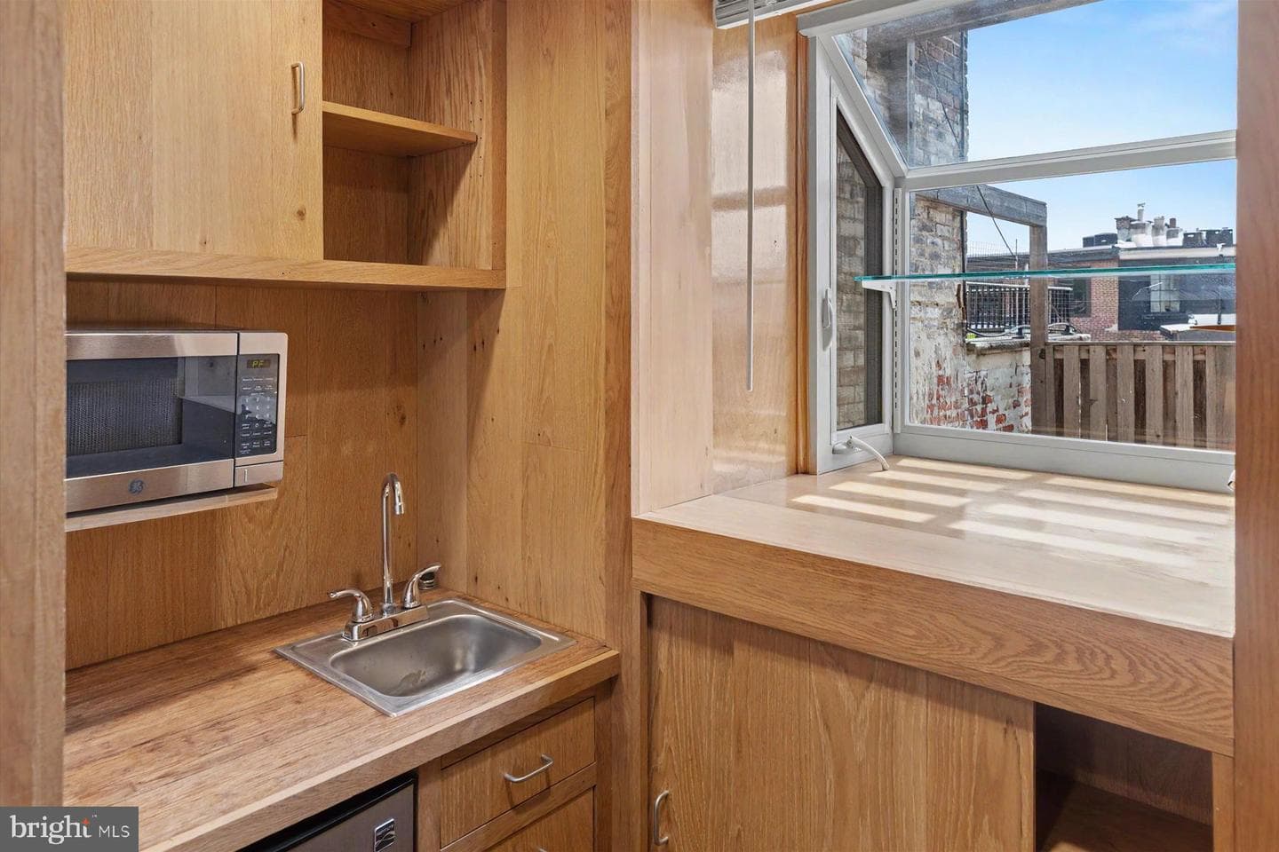 1806 Delancey Place photo 35