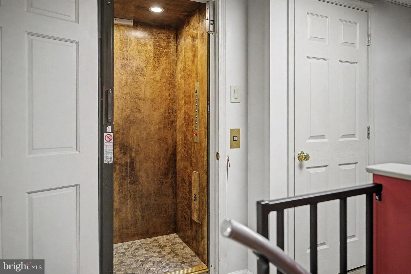 1806 Delancey Place photo 40