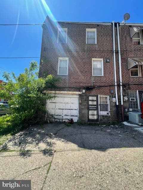 6101 Magnolia Street, Philadelphia