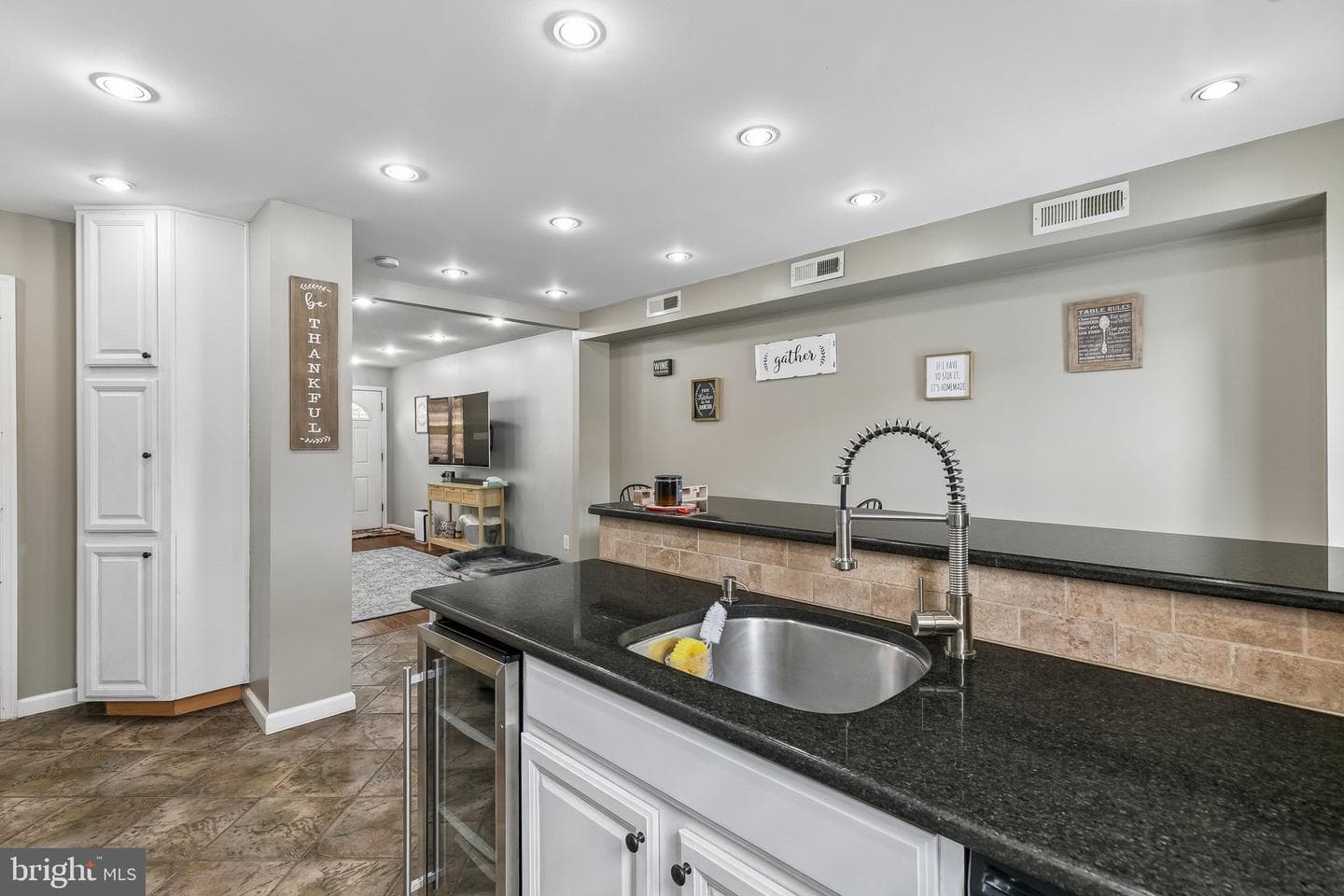 6126 Mulberry Street photo 24