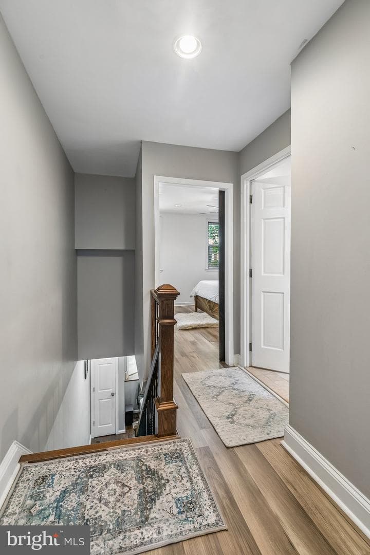 6126 Mulberry Street photo 27