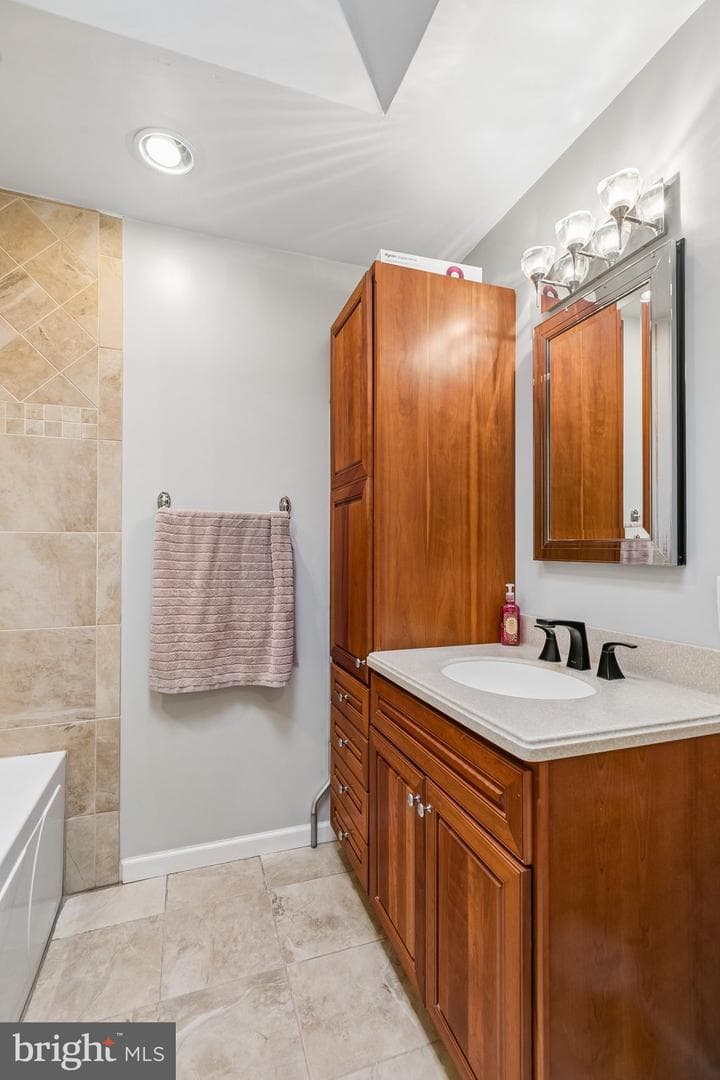 6126 Mulberry Street photo 34