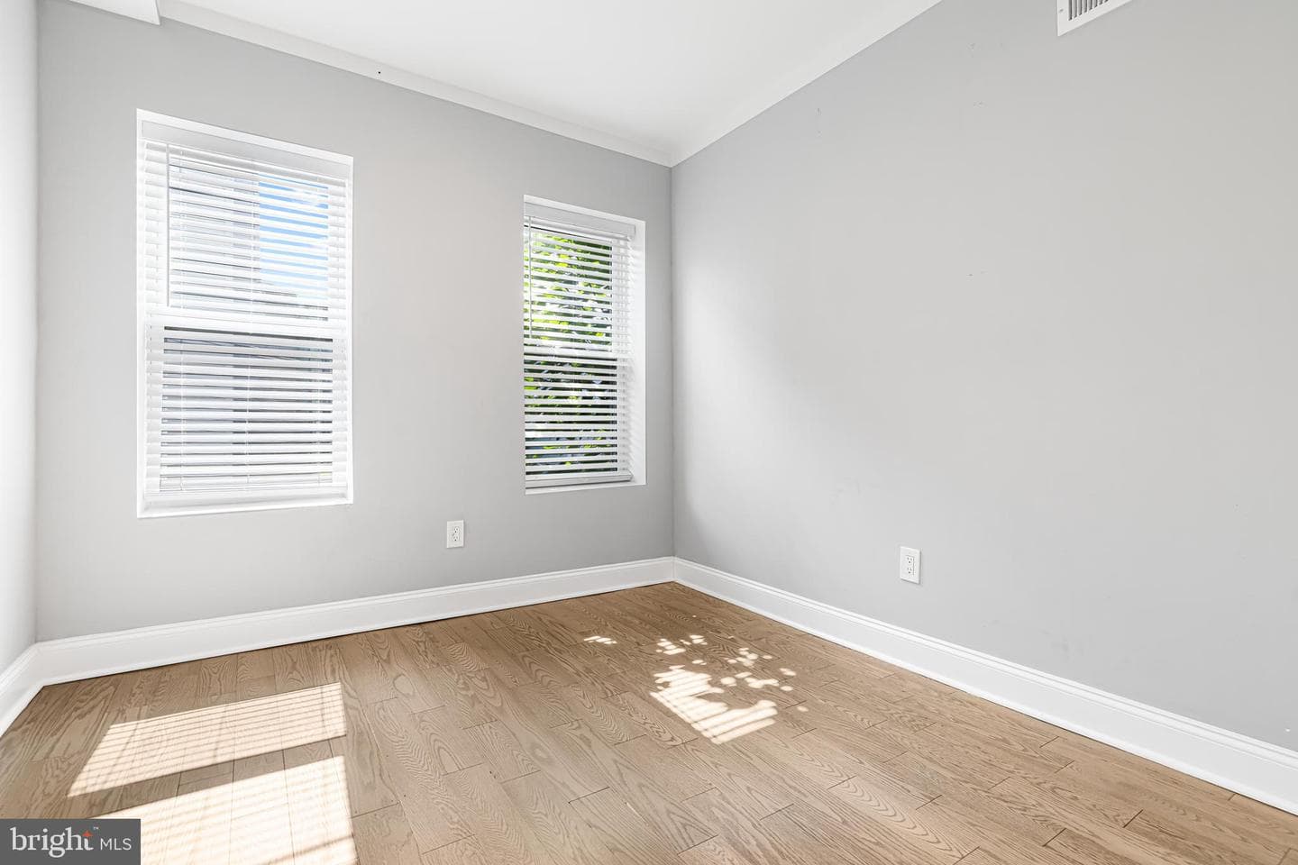 1141 S Dorrance Street photo 18