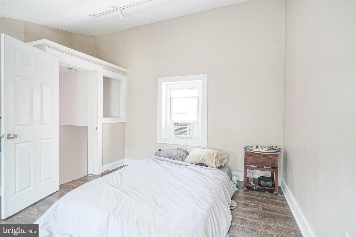 1026 N Orianna Street photo 16