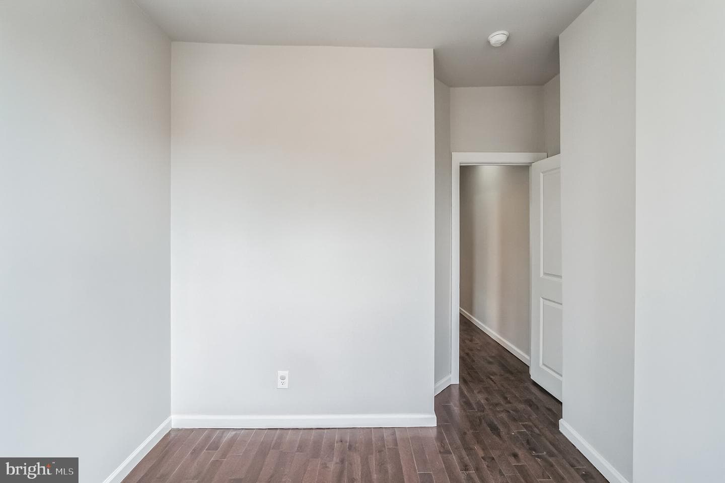 1328 S Wilton Street photo 11