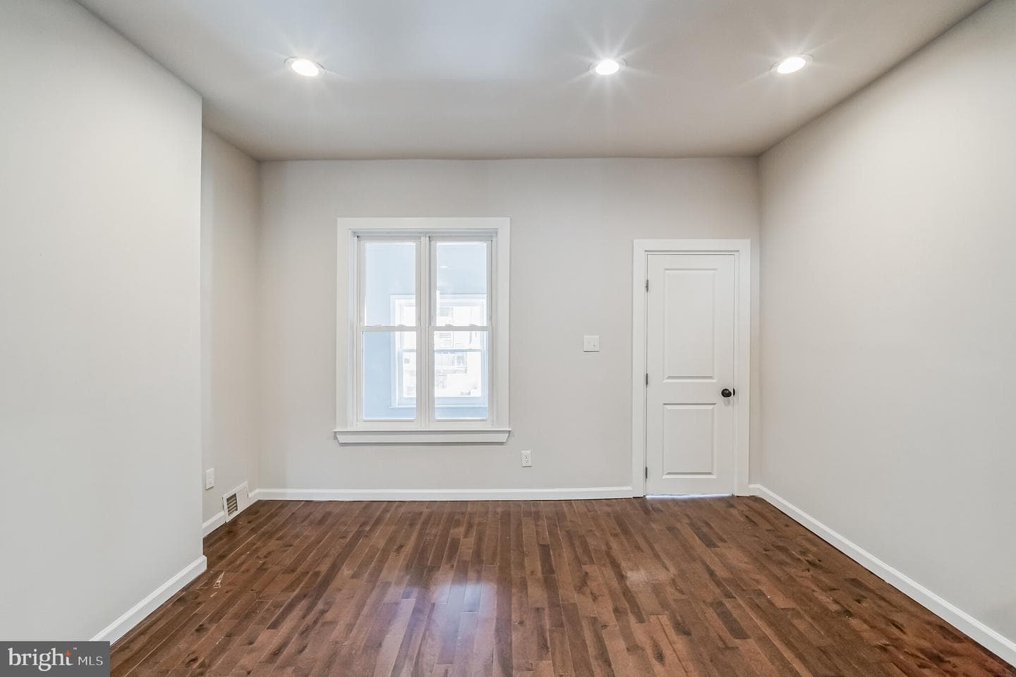 1328 S Wilton Street photo 14