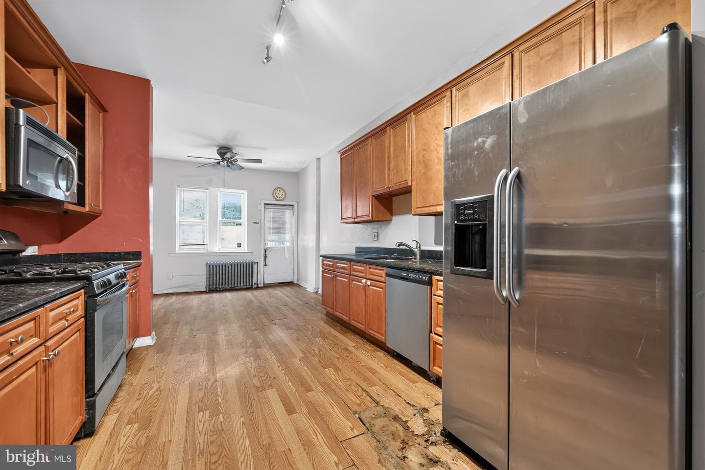 2019 Mifflin Street photo 9