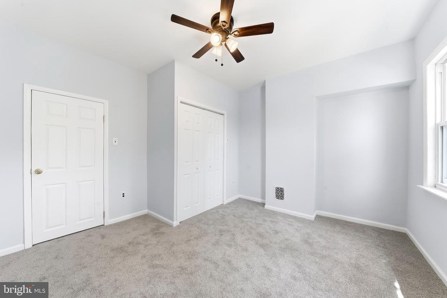 2951 Gerritt Street photo 14