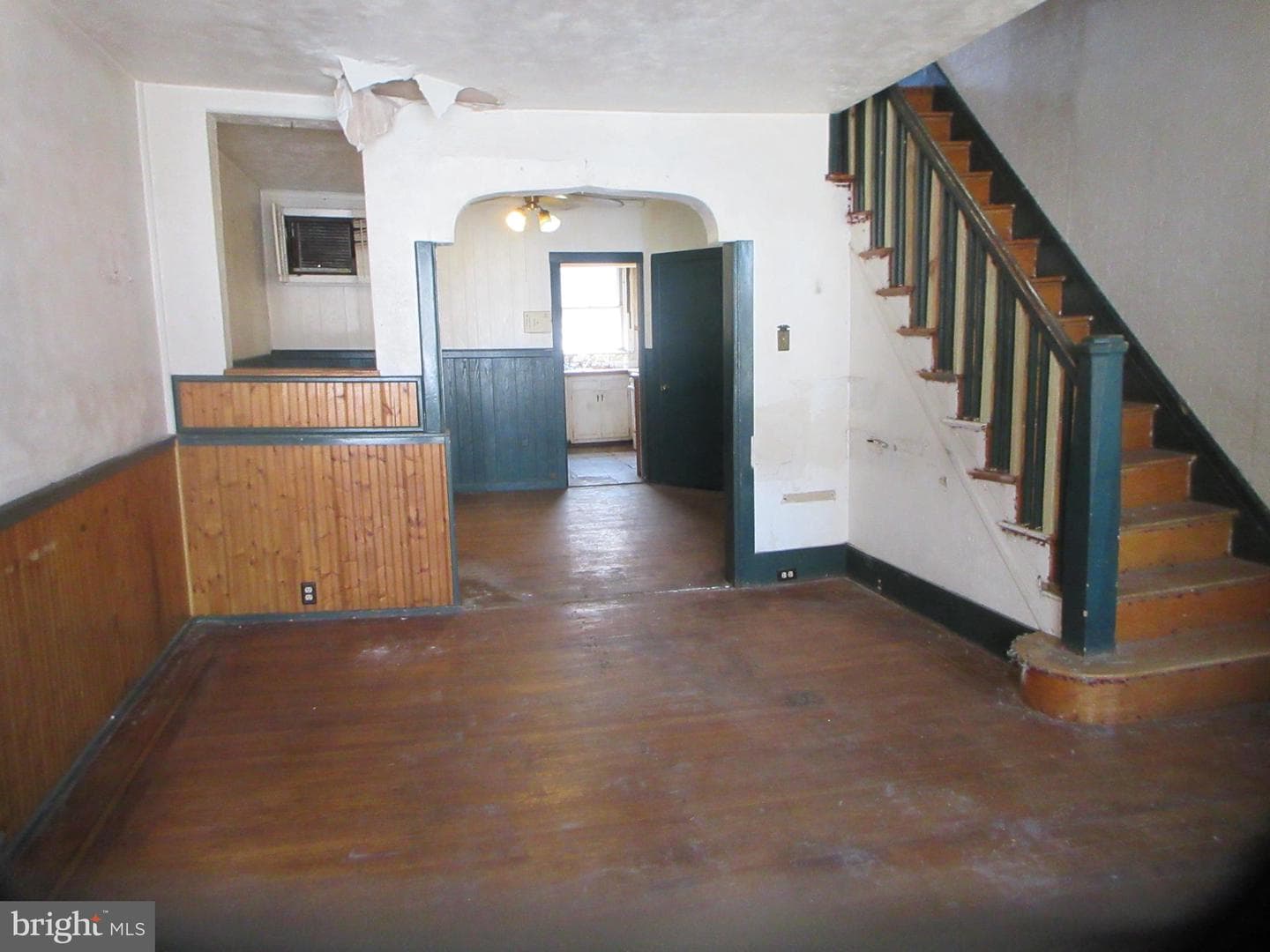 4223 Neilson Street photo 3