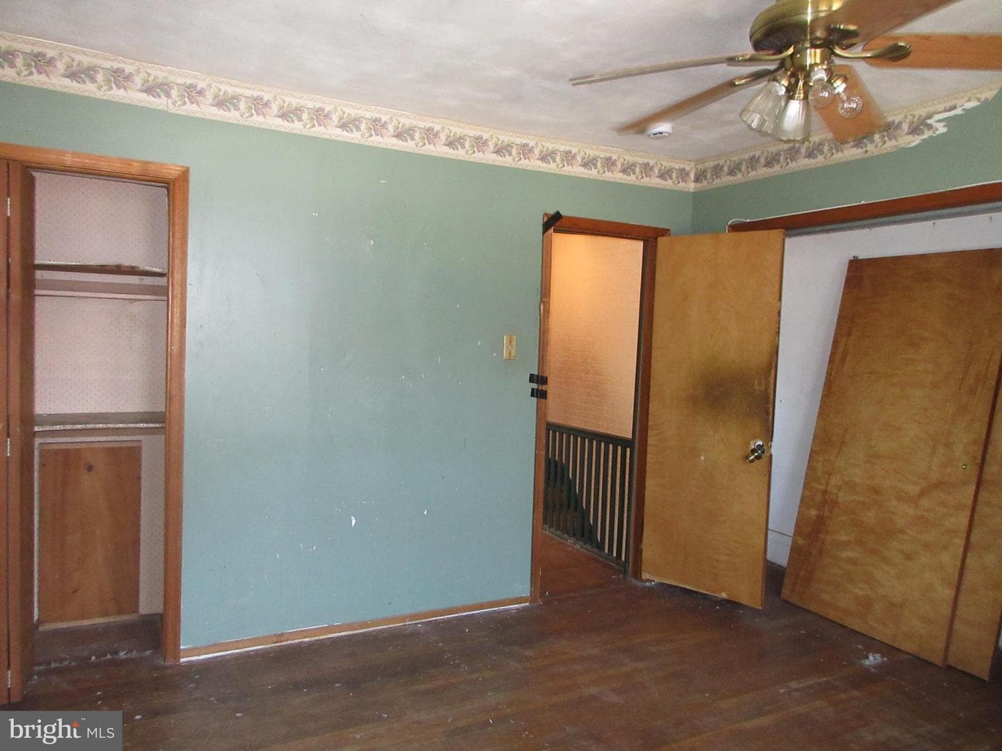 4223 Neilson Street photo 8