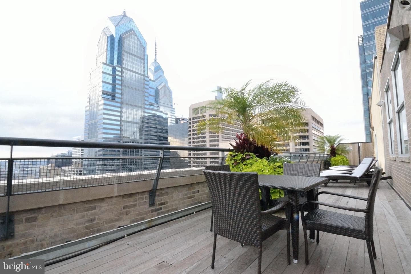 111 S 15th Street #2204 photo 29