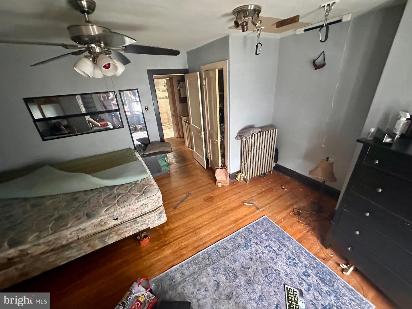 521 E Bringhurst Street photo 7