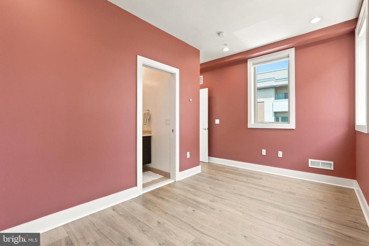 412 N Front Street #27 photo 17