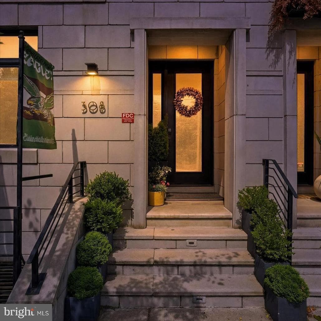 308 N 2nd Street, Philadelphia