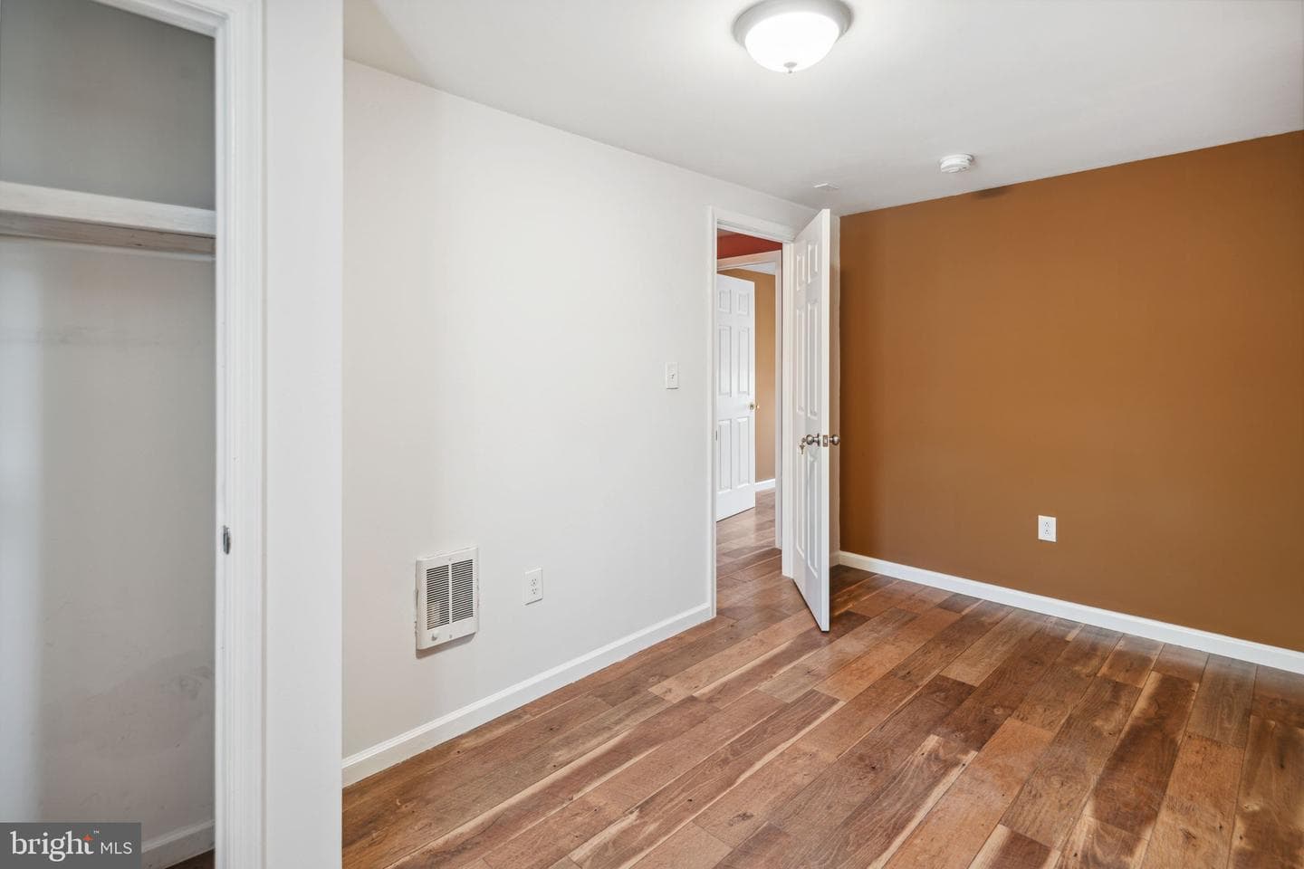 1612 Fontain Street photo 10