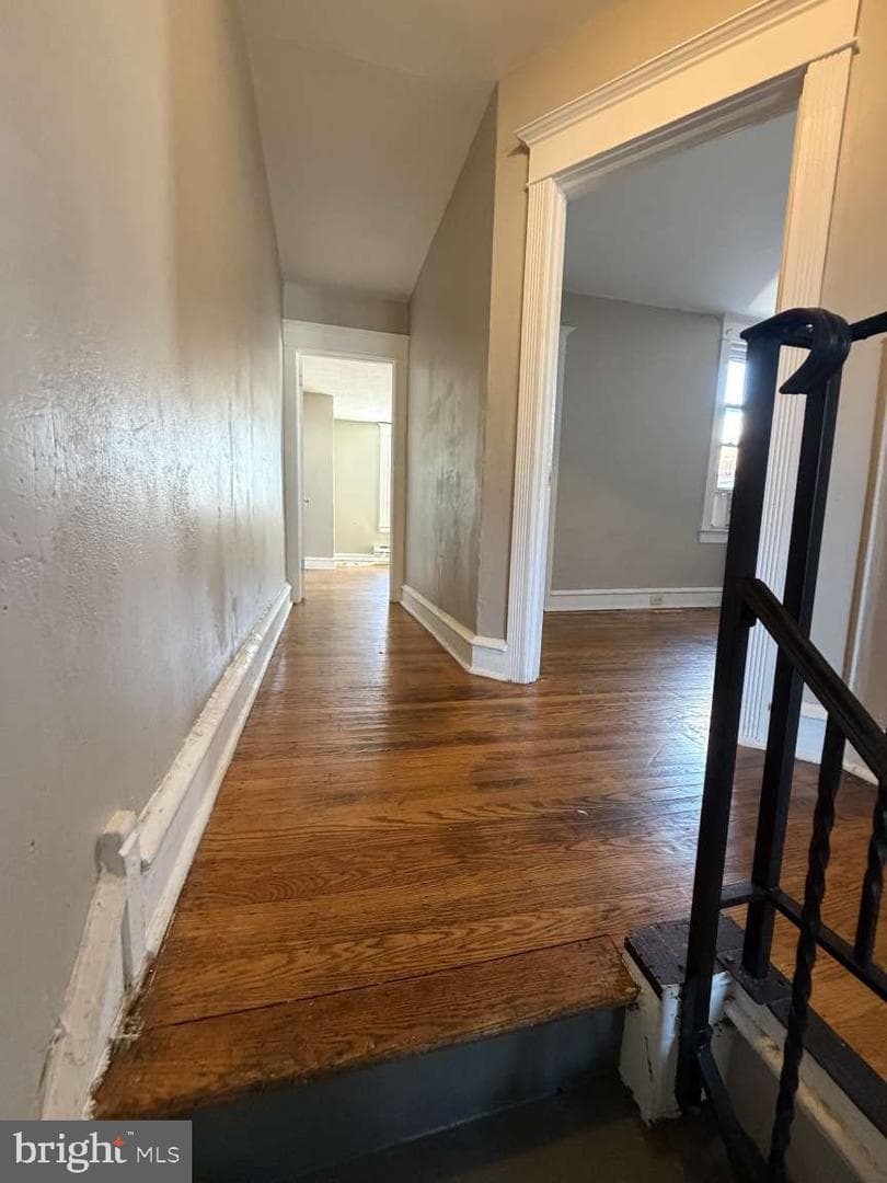 5107 Diamond Street photo 9