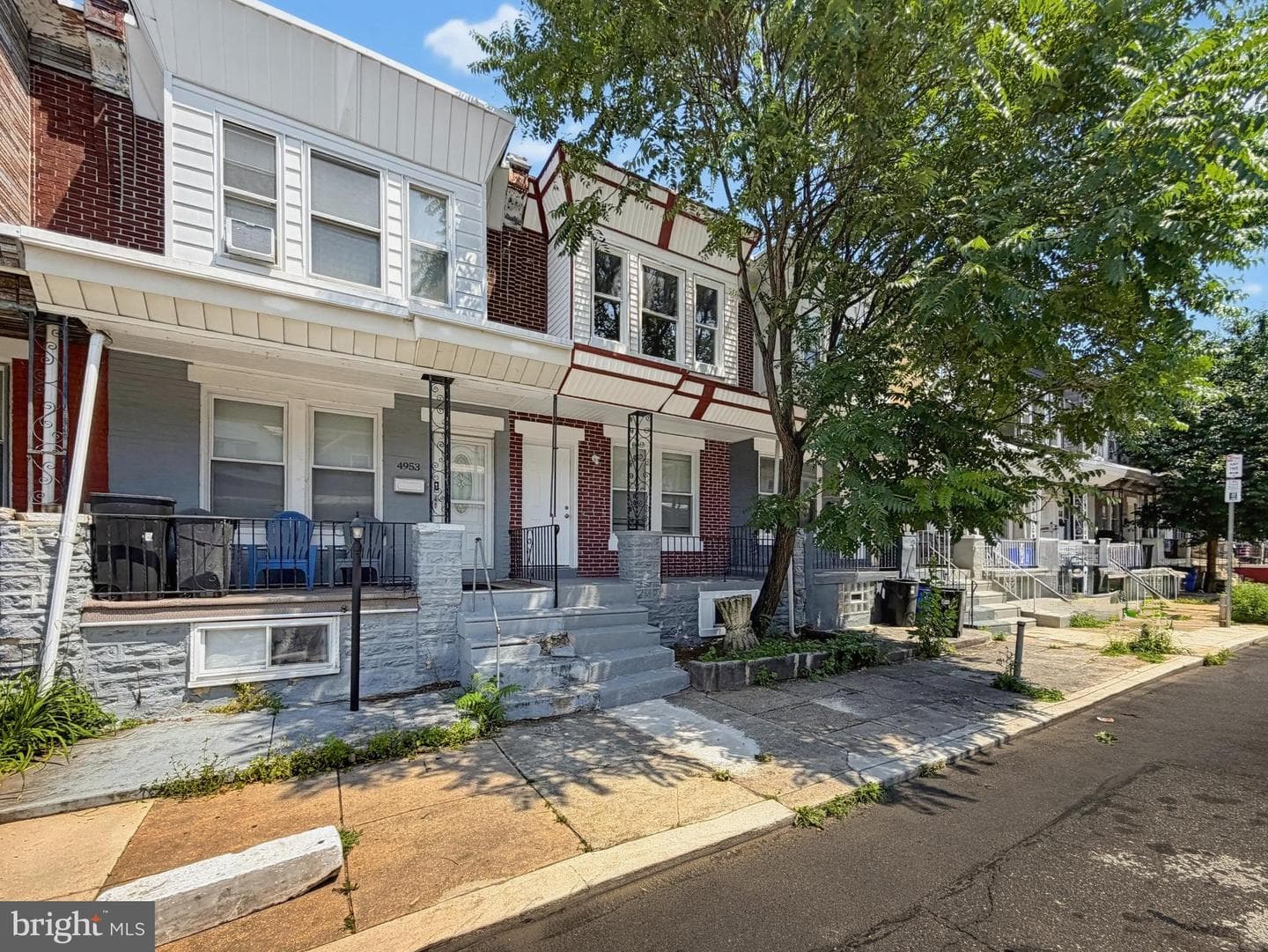 4951 N Franklin St photo 3