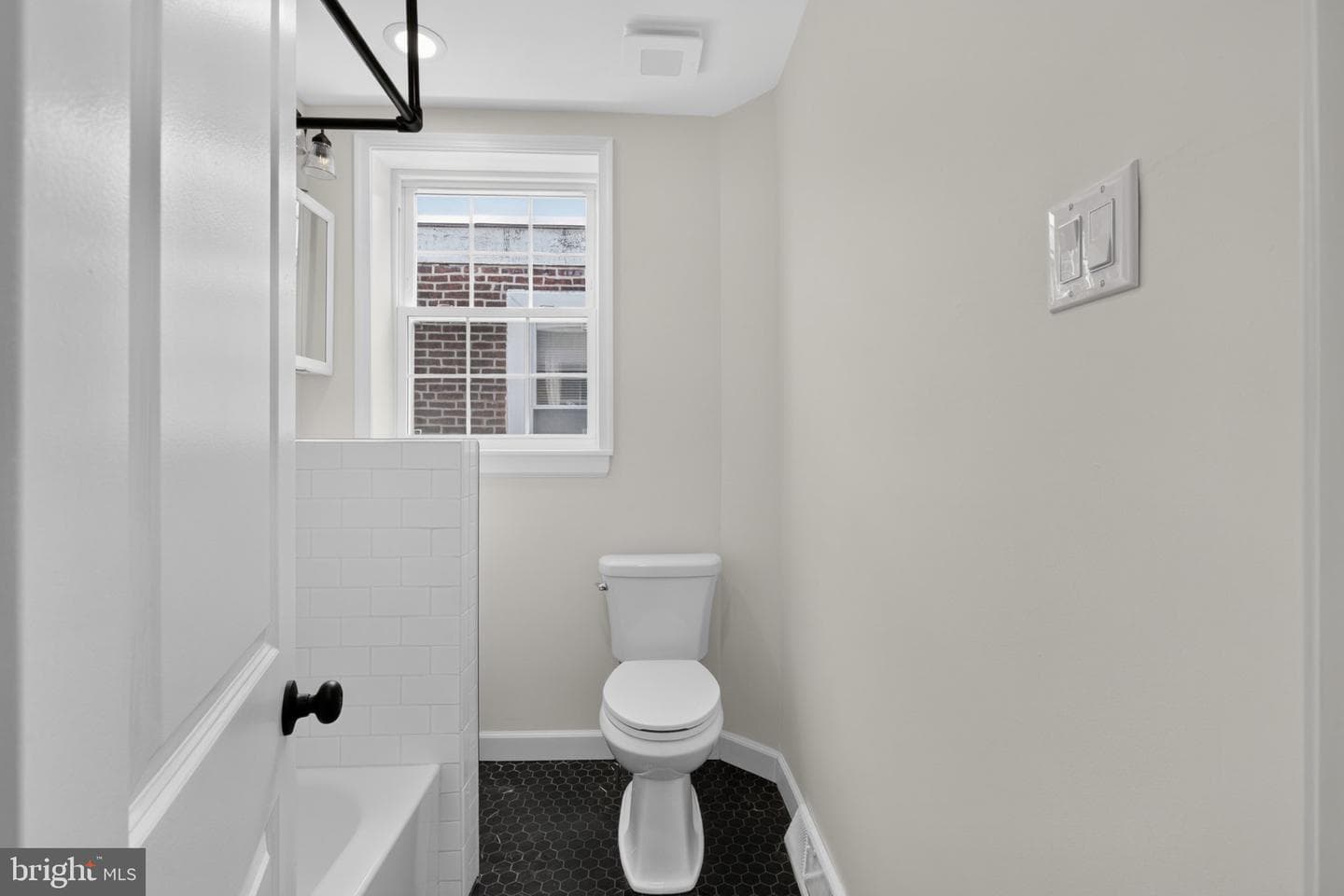 4727 Comly Street photo 22
