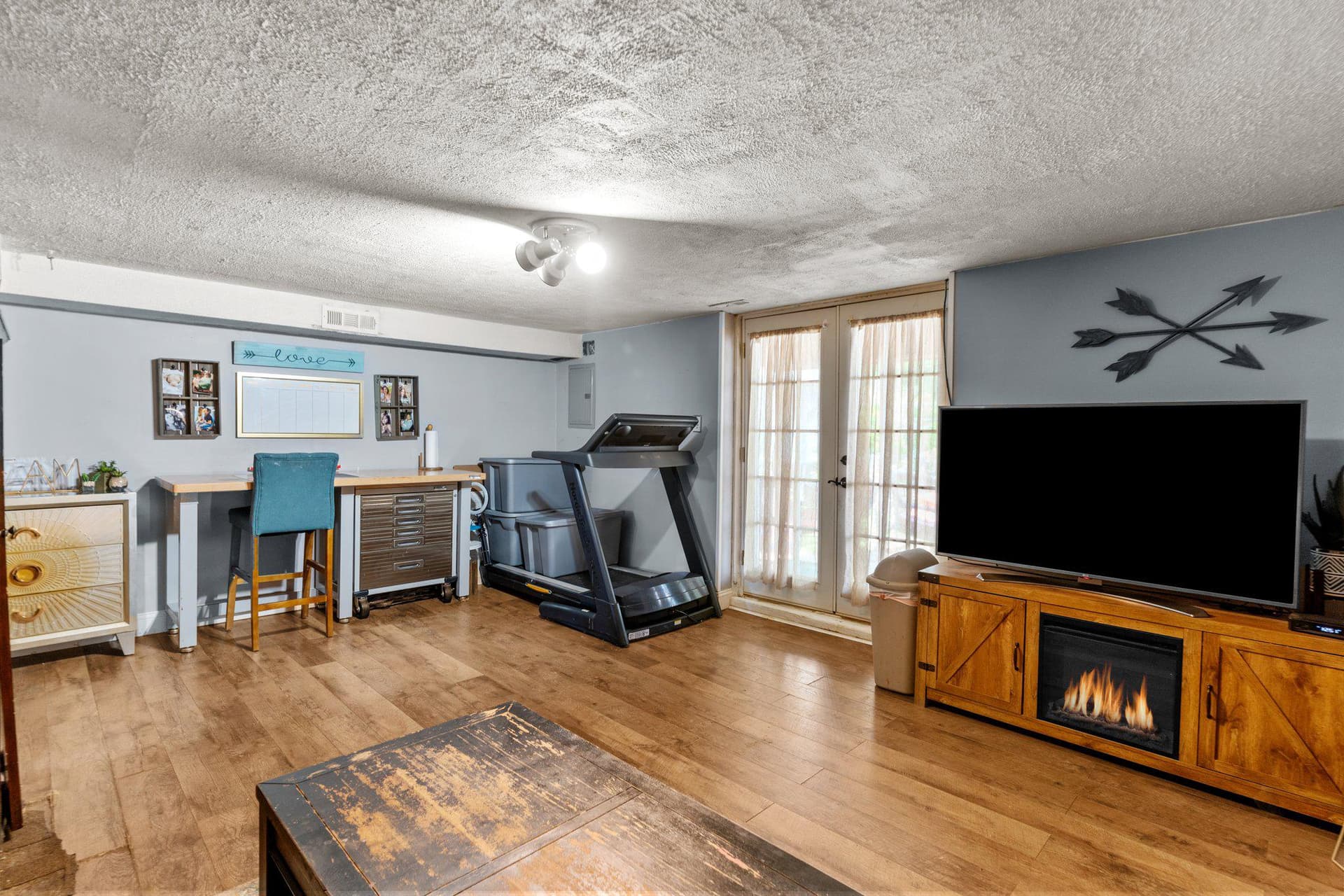 3670 Sussex Lane photo 23
