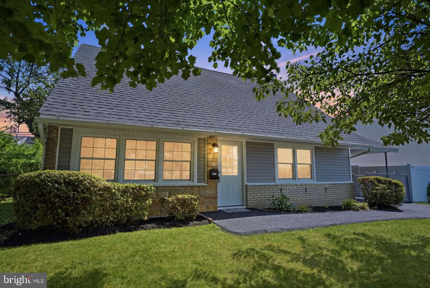 2873 Comly Road, Philadelphia
