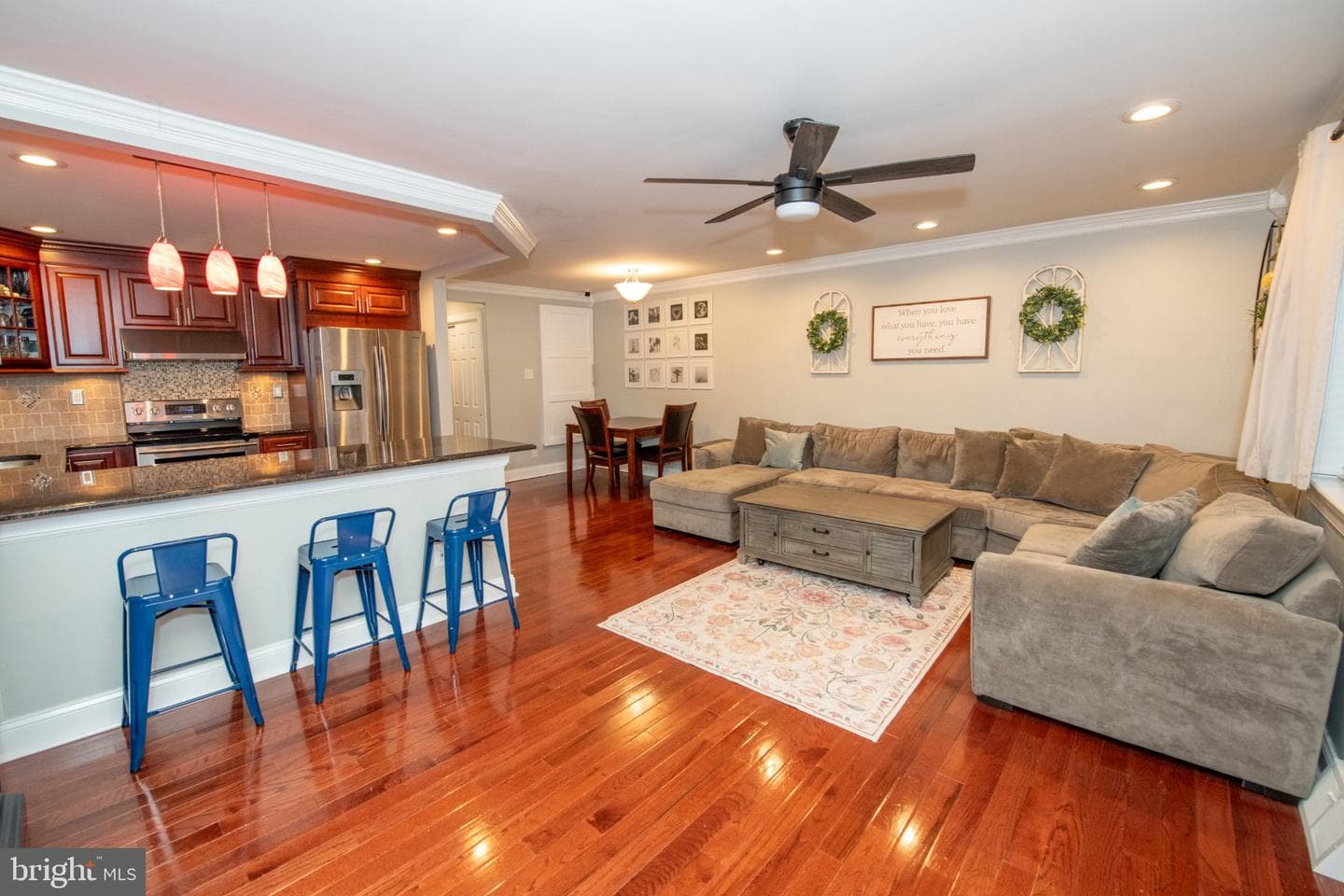 8734 Frontenac Street, Philadelphia
