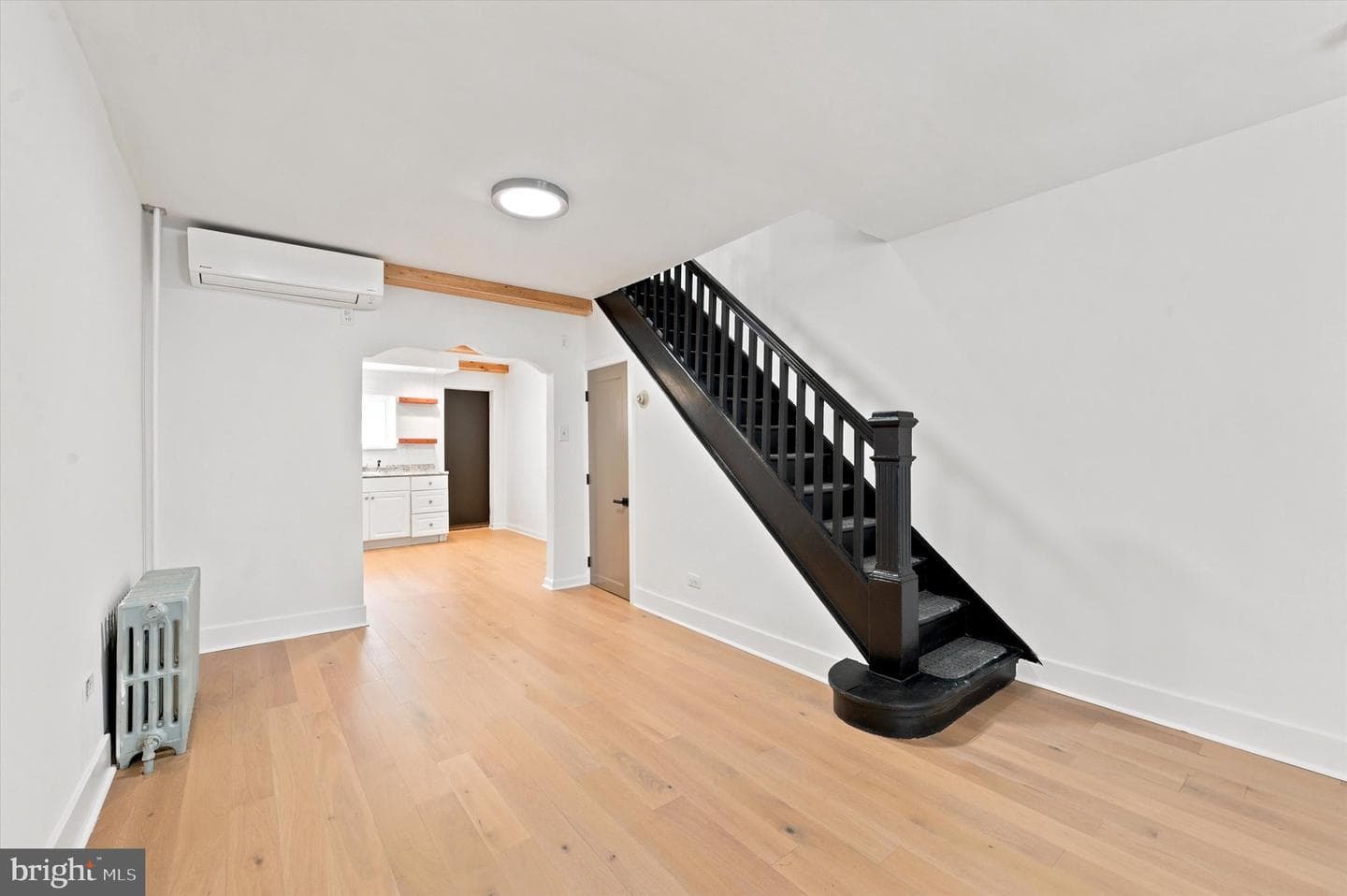 636 Mcclellan Street photo 14