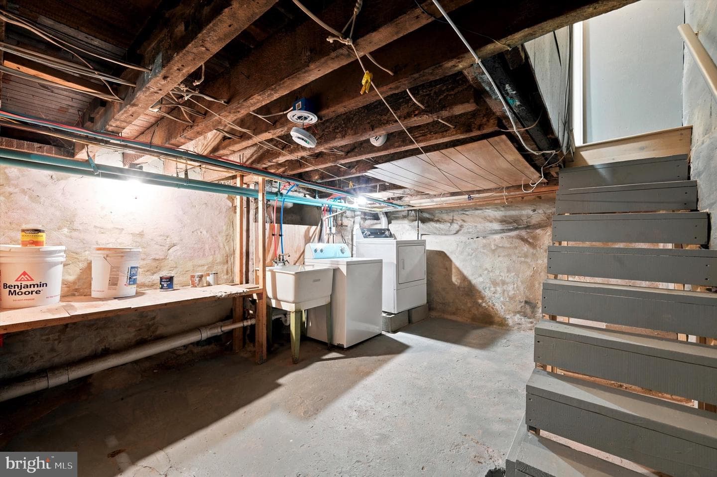 636 Mcclellan Street photo 31