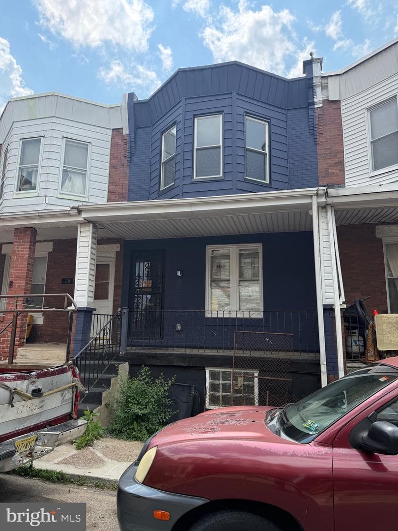 24 S Sickels Street photo 15