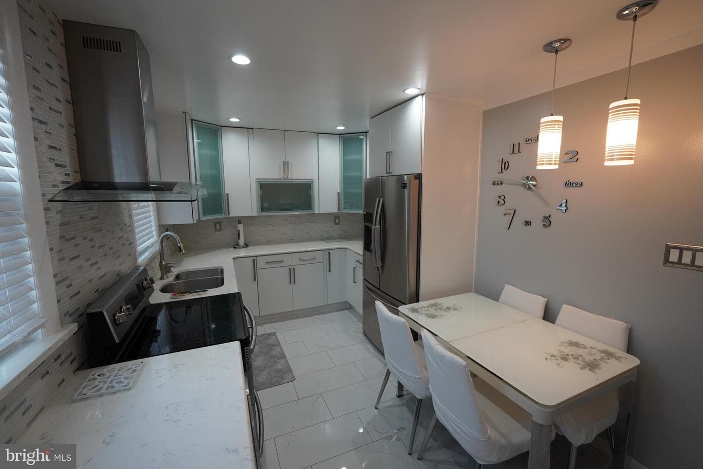 1121 Brighton Street photo 12