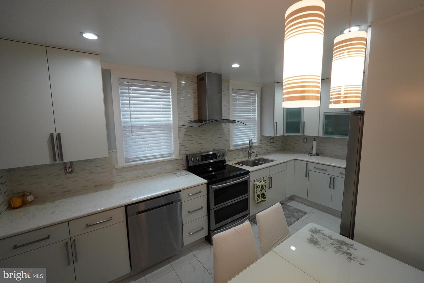 1121 Brighton Street photo 15