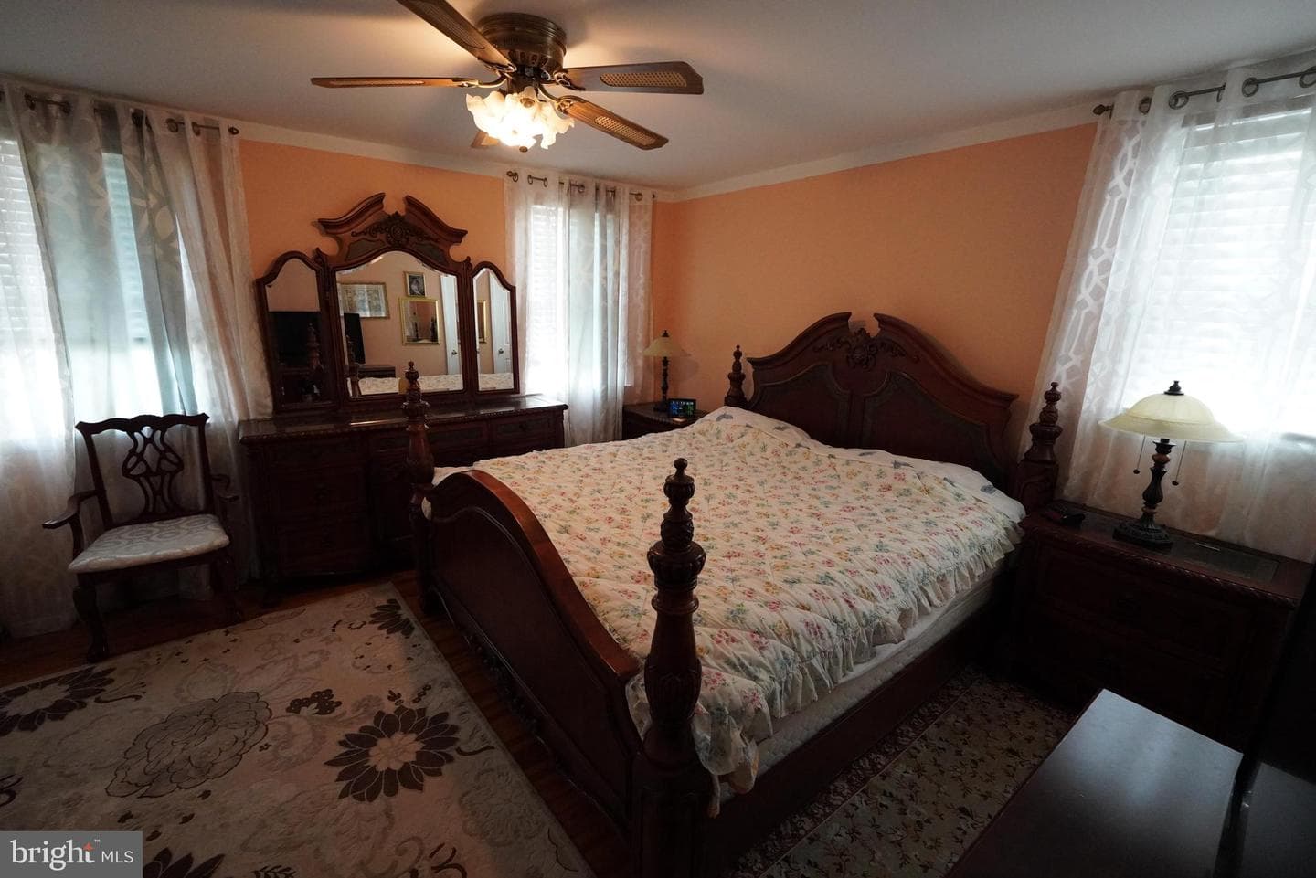 1121 Brighton Street photo 28