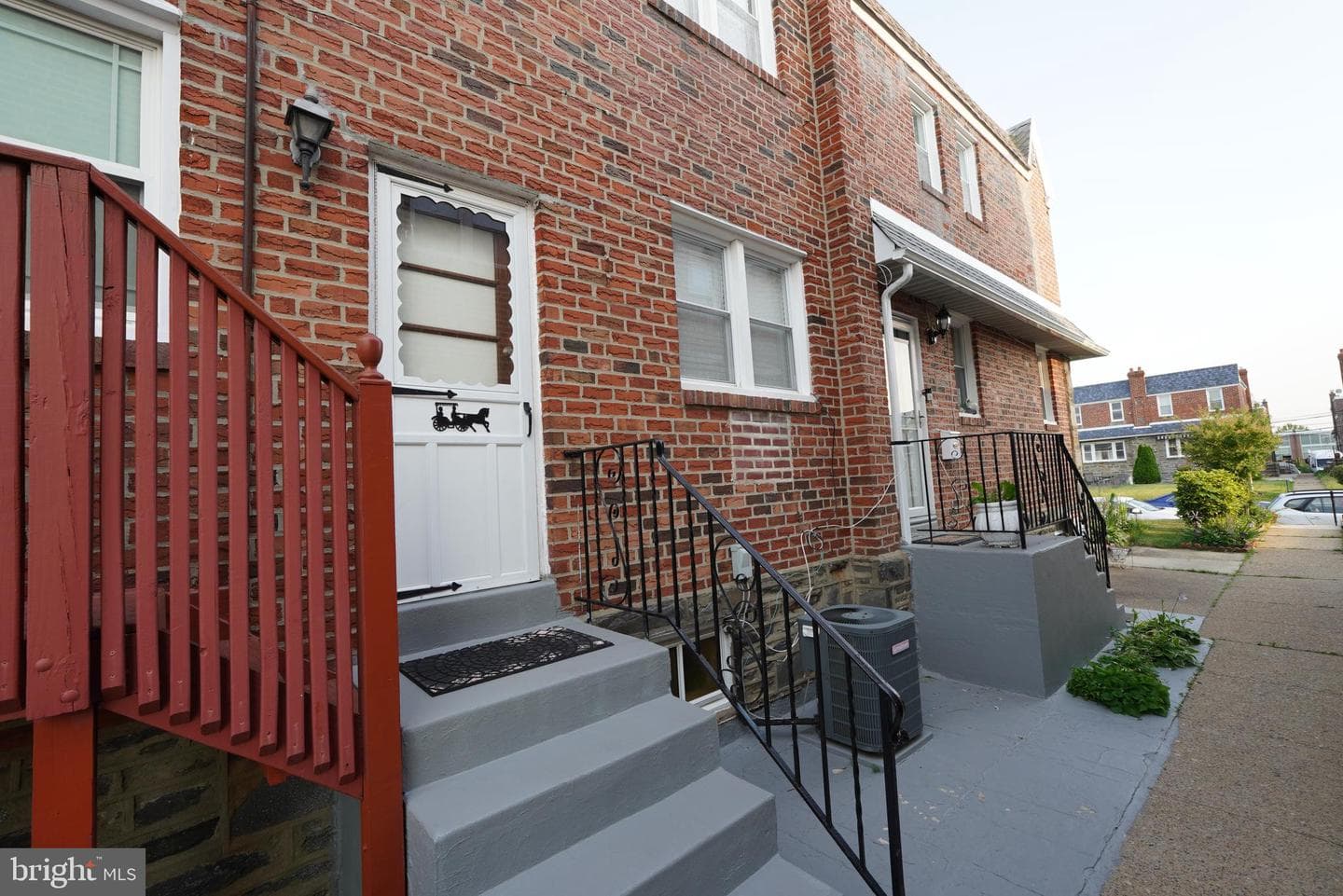 1121 Brighton Street photo 6