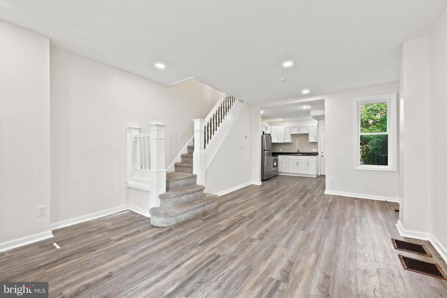 1326 N Wanamaker Street photo 17