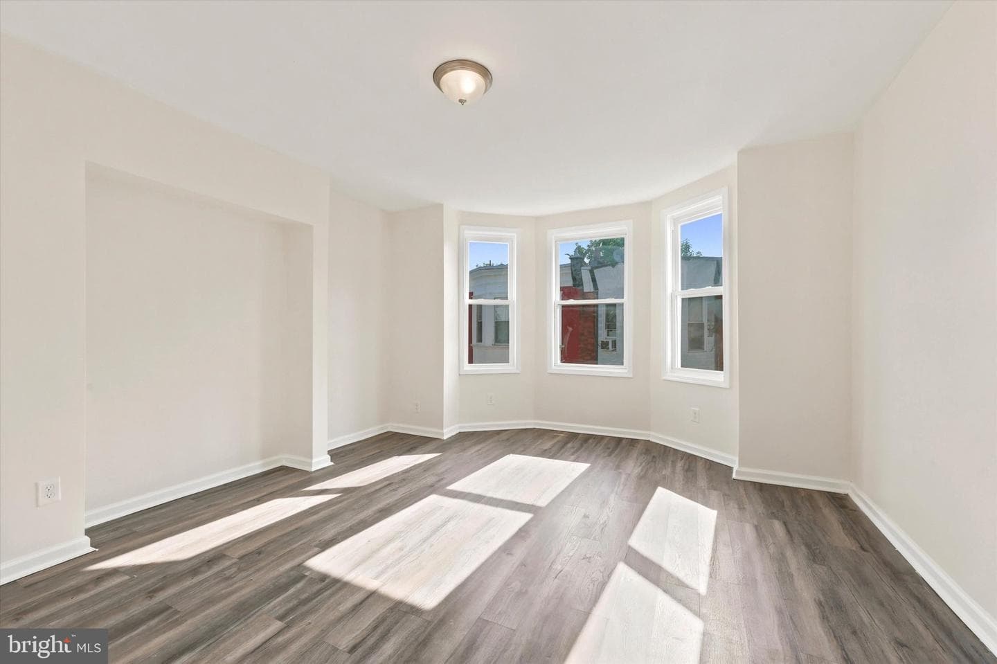 1326 N Wanamaker Street photo 28