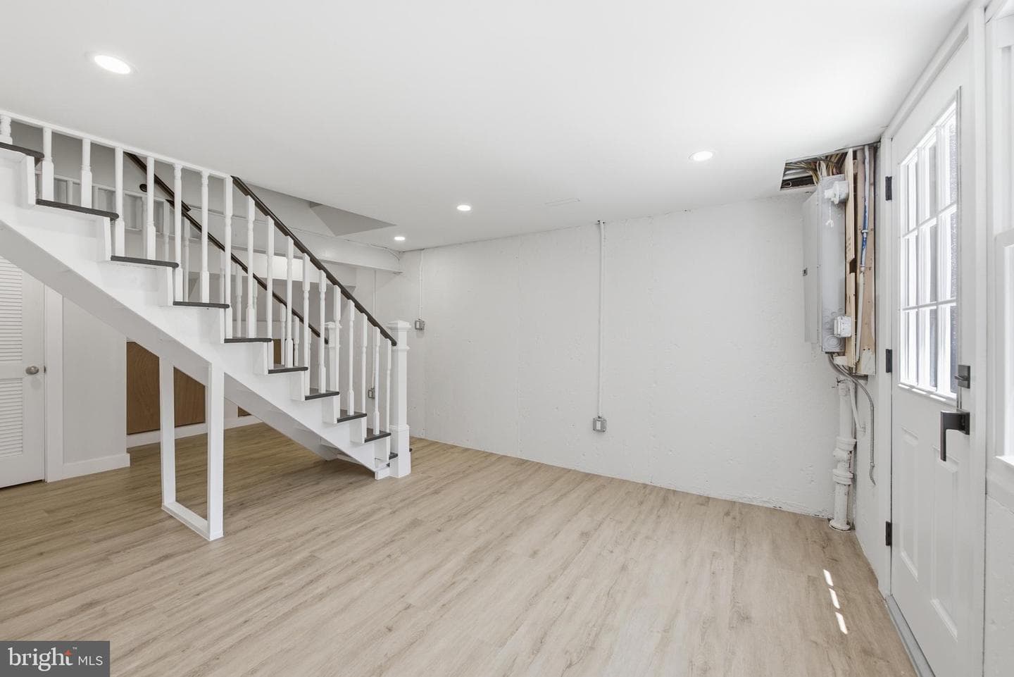 861 N 7th Street photo 30