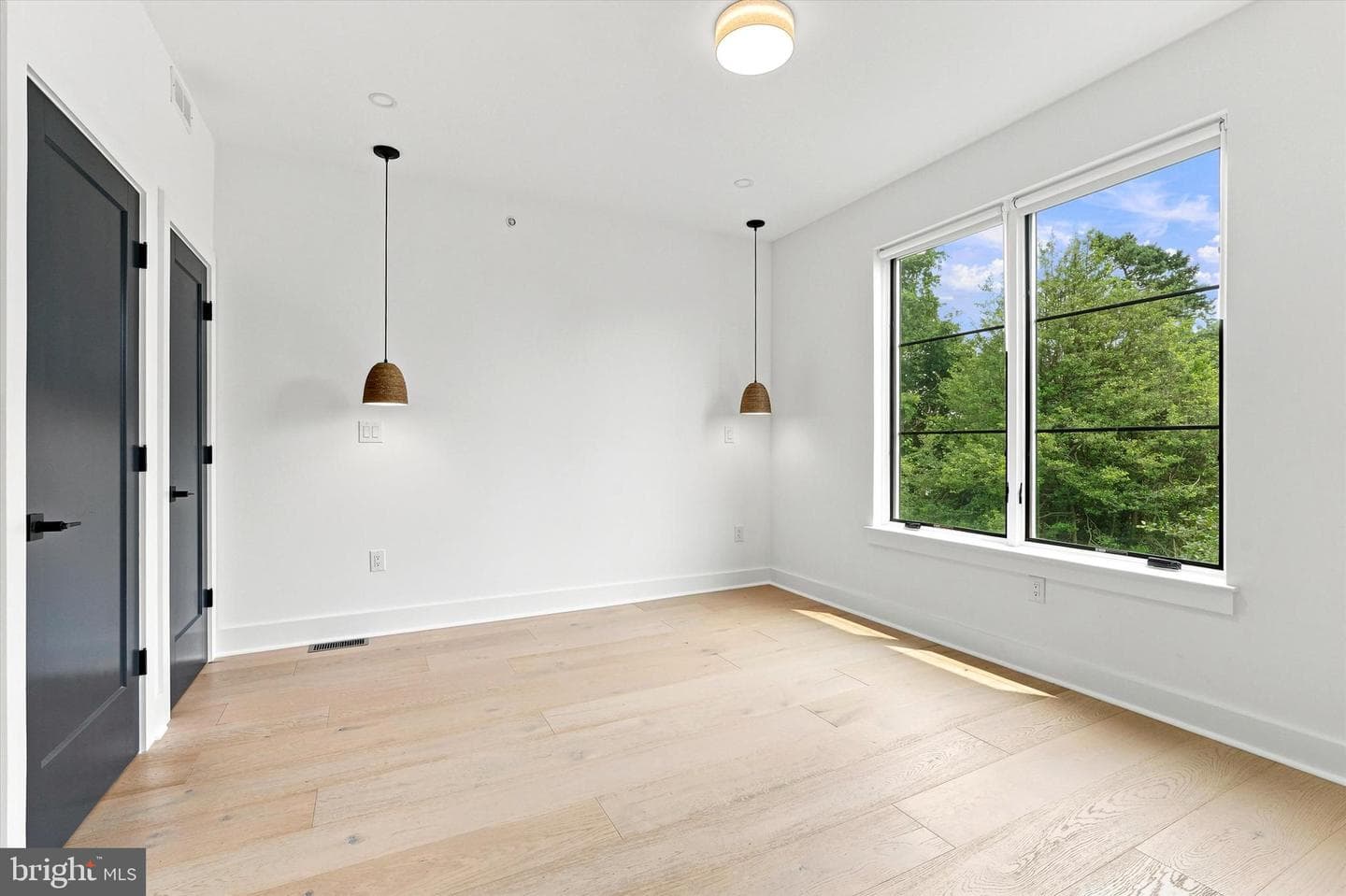 623 Crestview Road photo 33