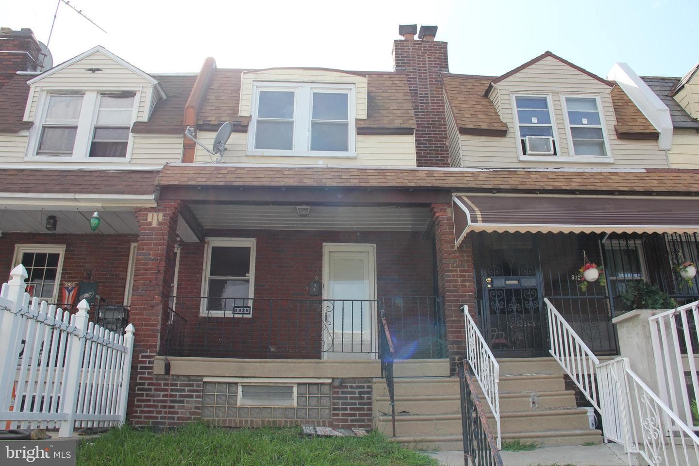 3926 Howland Street photo 18