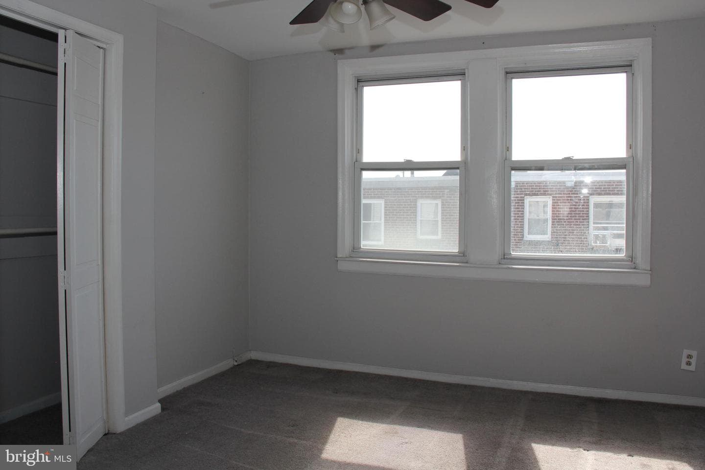 3926 Howland Street photo 9