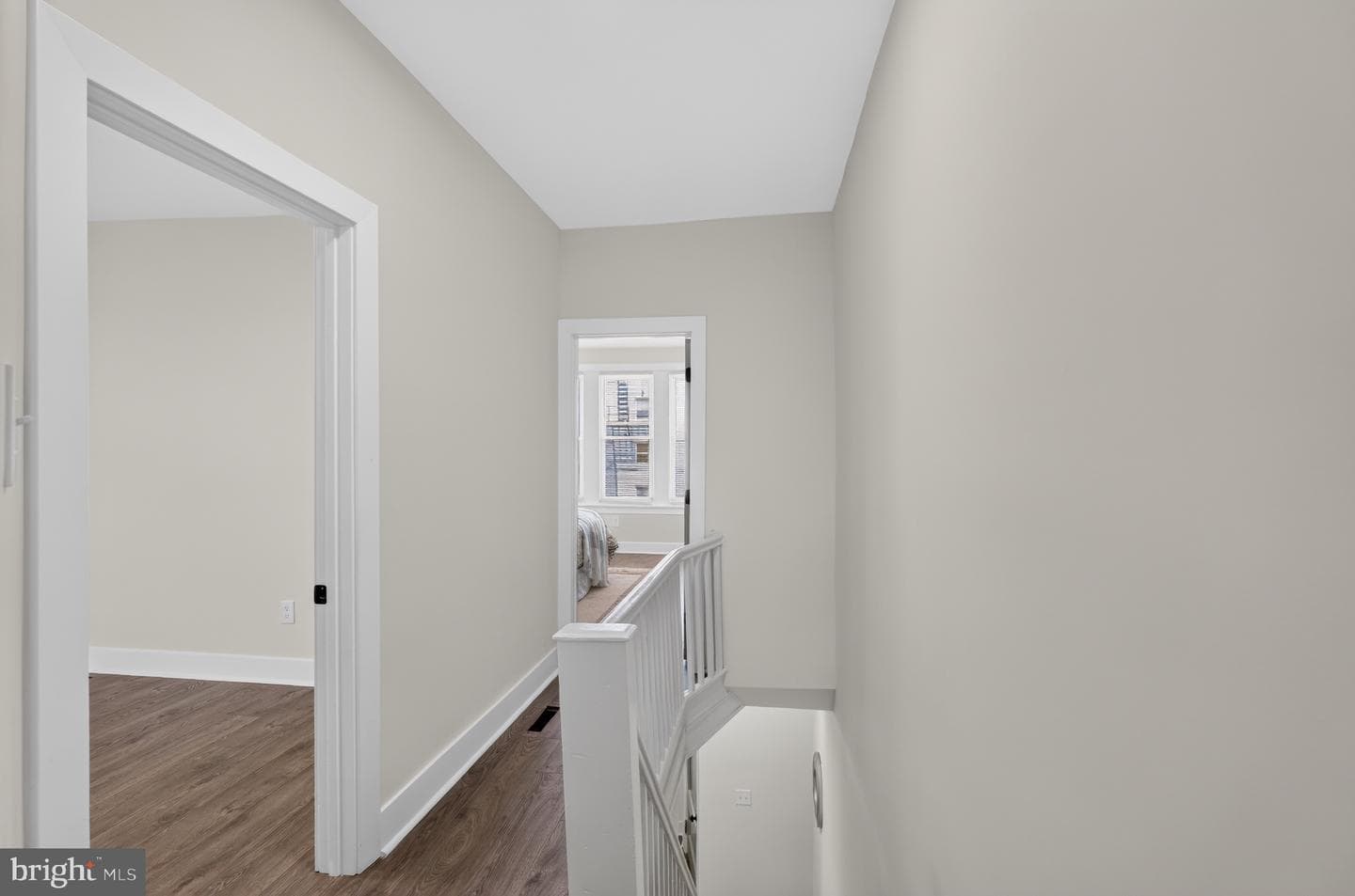 222 E Dorset Street photo 13