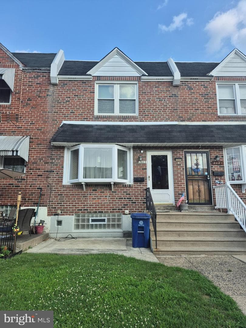 8623 Gillespie Street, Philadelphia